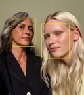 Cadrage centré pour les photos en cours d’utilisation, deux visages mis en évidence