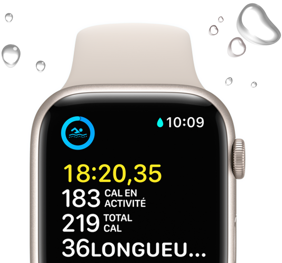 Un entraînement de nage est affiché sur une Apple Watch SE. Des gouttes d’eau encadrent l’image de l’appareil.